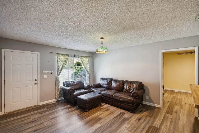 Rockwood Drive photo 5
