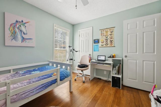 Yeager Drive photo 24