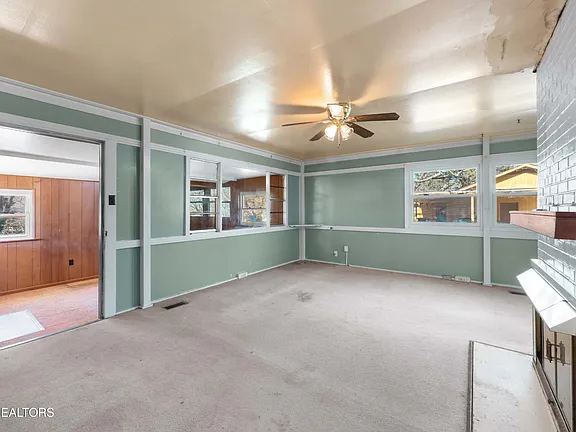 Glendale Lane photo 21