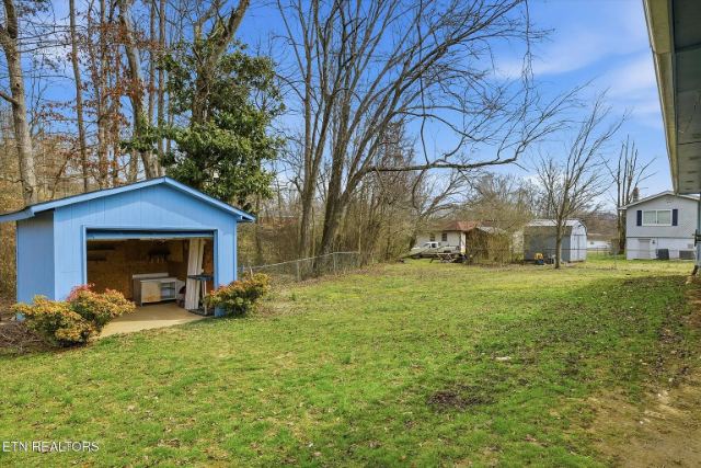 Foxwood Circle photo 23