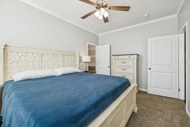 Villa Circle photo 16