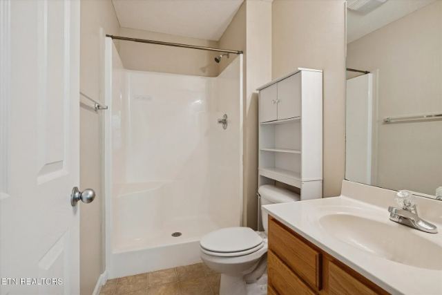 Avery Village Way photo 17