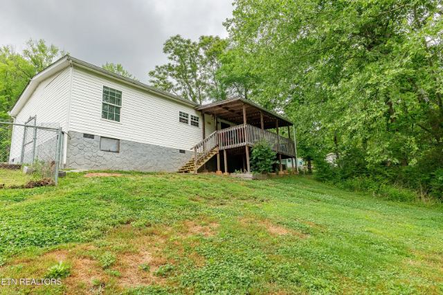 Blacksferry Road photo 10
