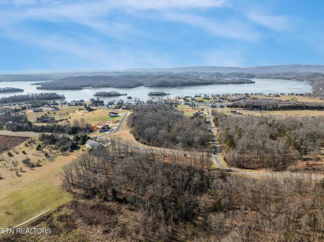 Eagle Ridge Drive photo
