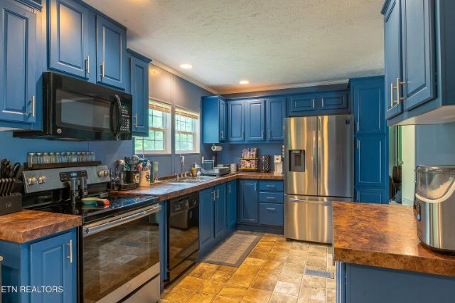 Blacksferry Road photo 20