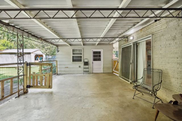 Creekside Drive photo 30