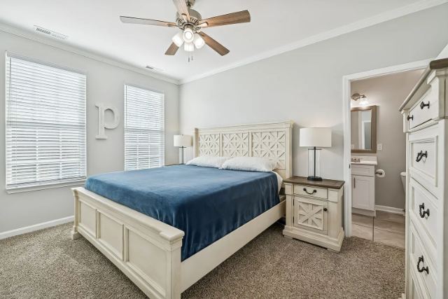 Villa Circle photo 21