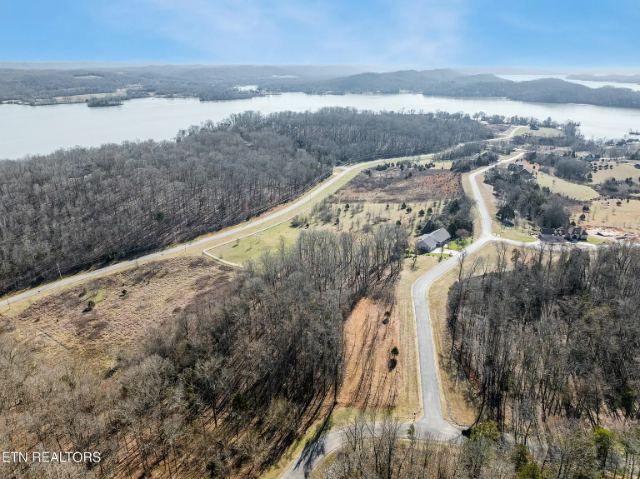 Eagle Ridge Drive photo