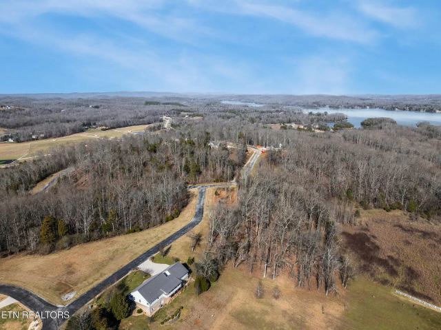 Eagle Ridge Drive photo 15