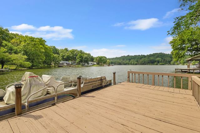 Lake Logan Road photo 23