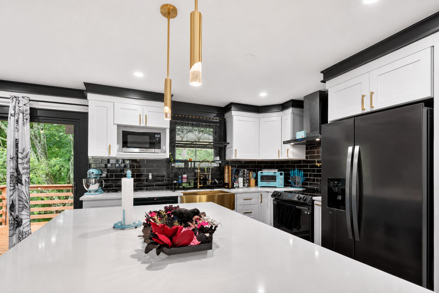2904 Gordon Place photo