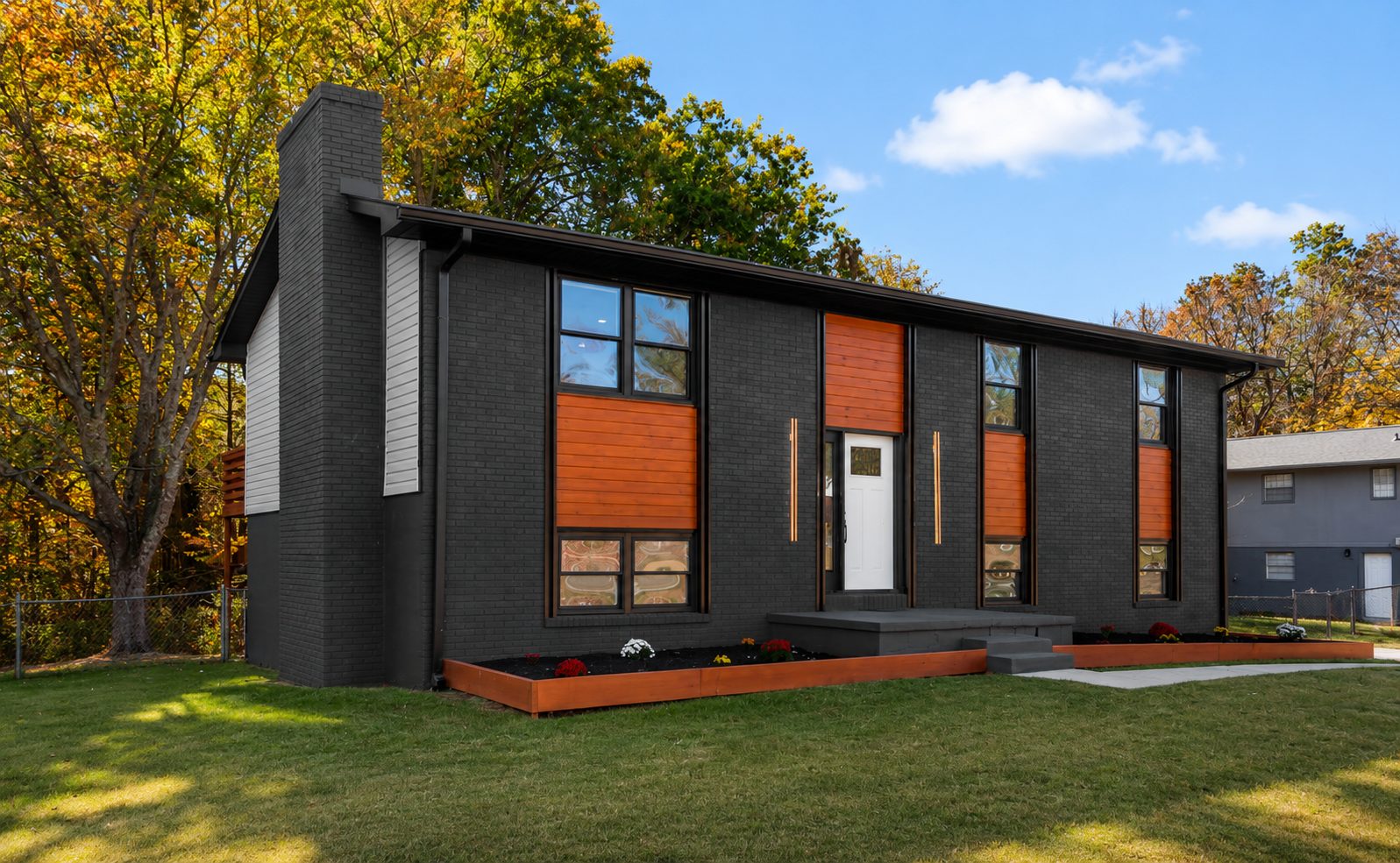 2904 Gordon Place photo