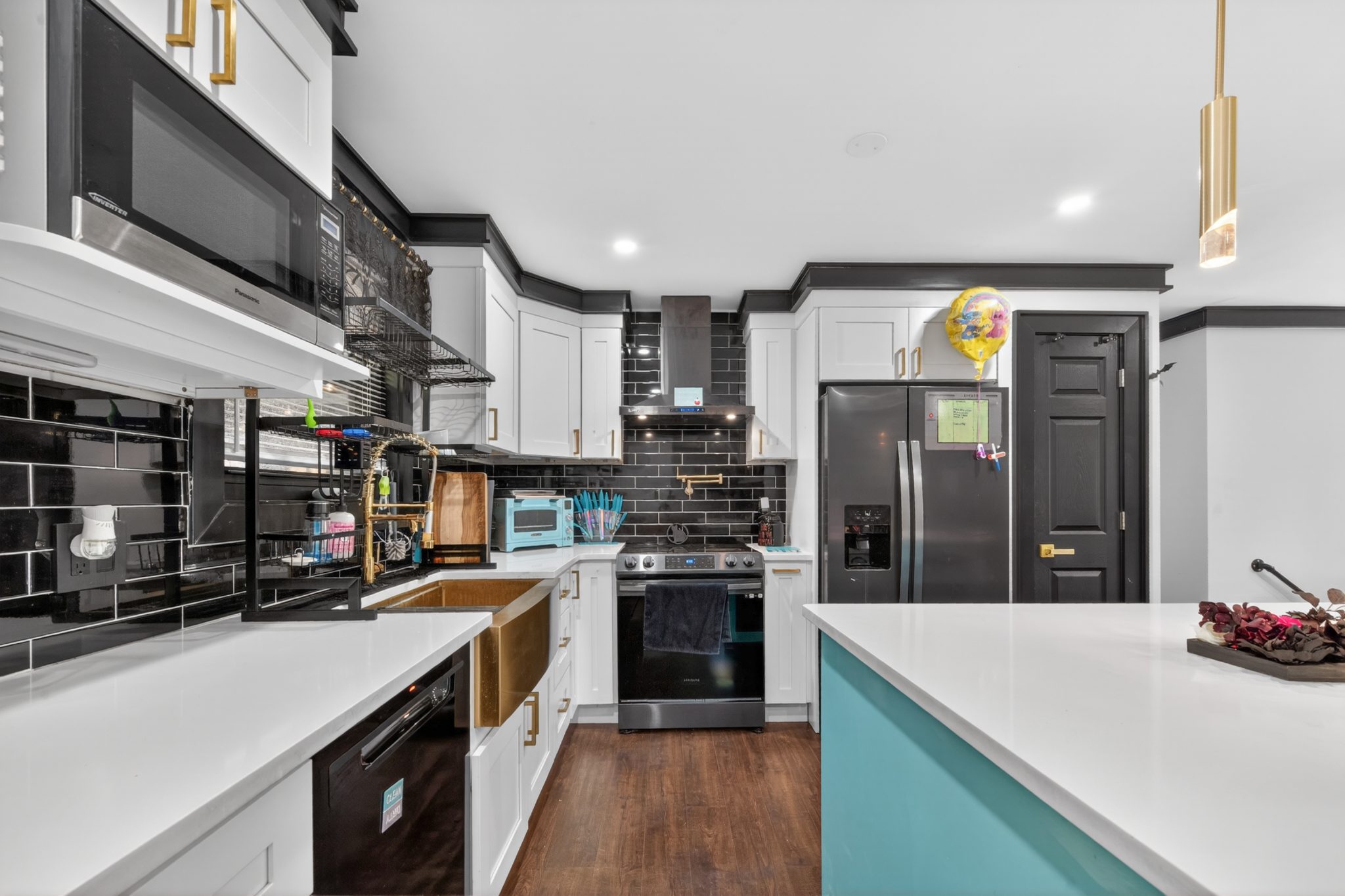 2904 Gordon Place photo 10