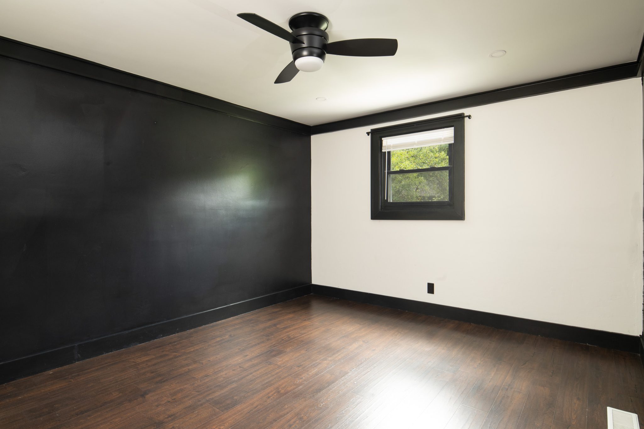 2904 Gordon Place photo 26